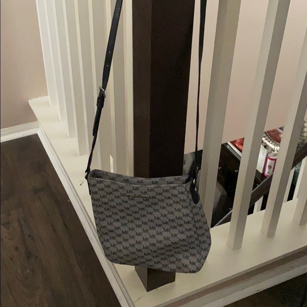 Michael Kors Crossbody